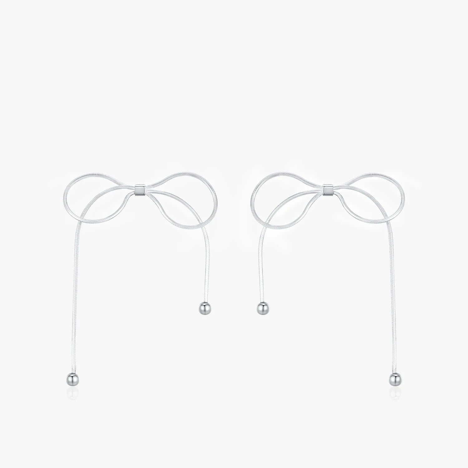 Oversized Chain Bowknot Charm Stud Earrings